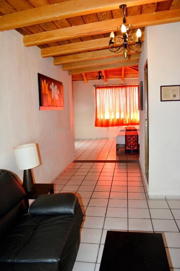 Hotel Aldama Colima Exteriör bild