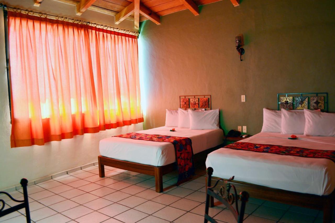Hotel Aldama Colima Exteriör bild